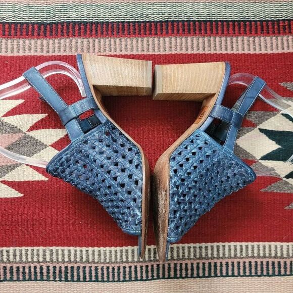 Sundance Blue Woven Leather Open Toe Heeled Sandal Sz 9 Sling Back Adjustable - Picture 4 of 8